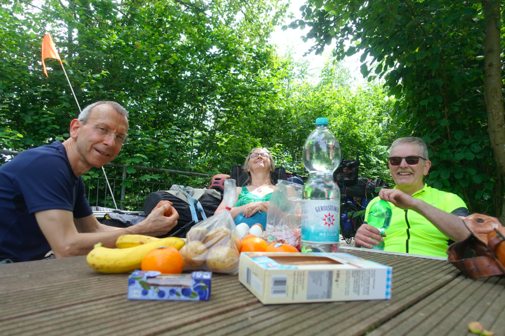Ausgiebige Pause kurz vor Hückeswagen