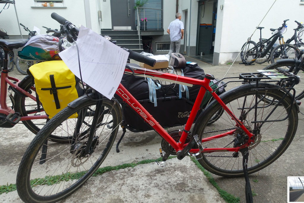 Sattellos und bar jeder Last – mein treues Columbus-Rad nach der Total-OP.