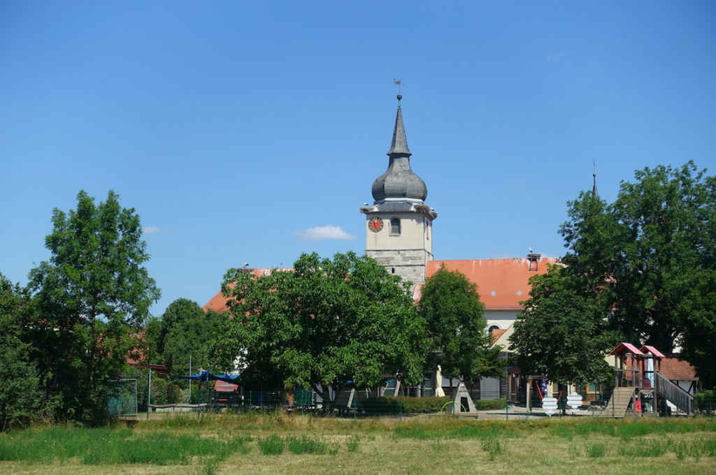 Kirche im Aischtal … mit Kirchenasyl für: …