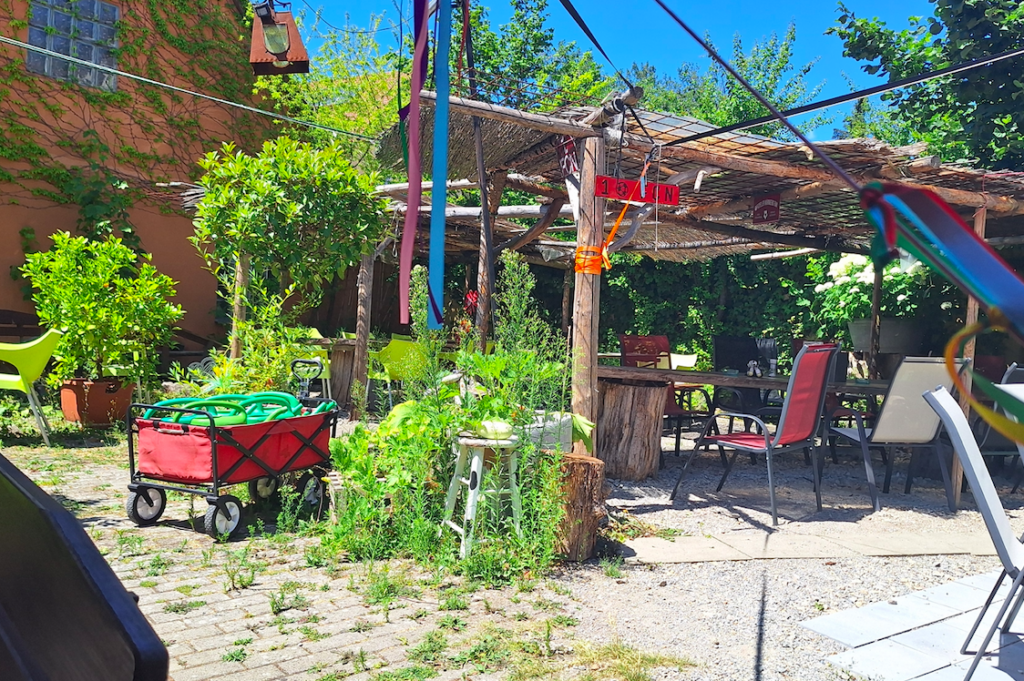 Gemütlicher Biergarten in Leutershausen
