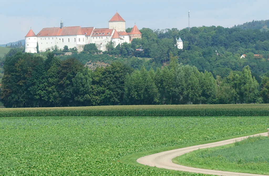 Blick auf Schloss Wörth