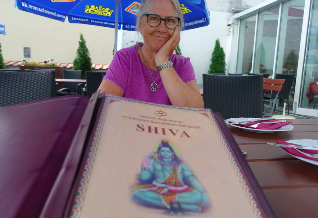 Zum Mittagsregen beim Inder „Shiva“ in Deggendorf