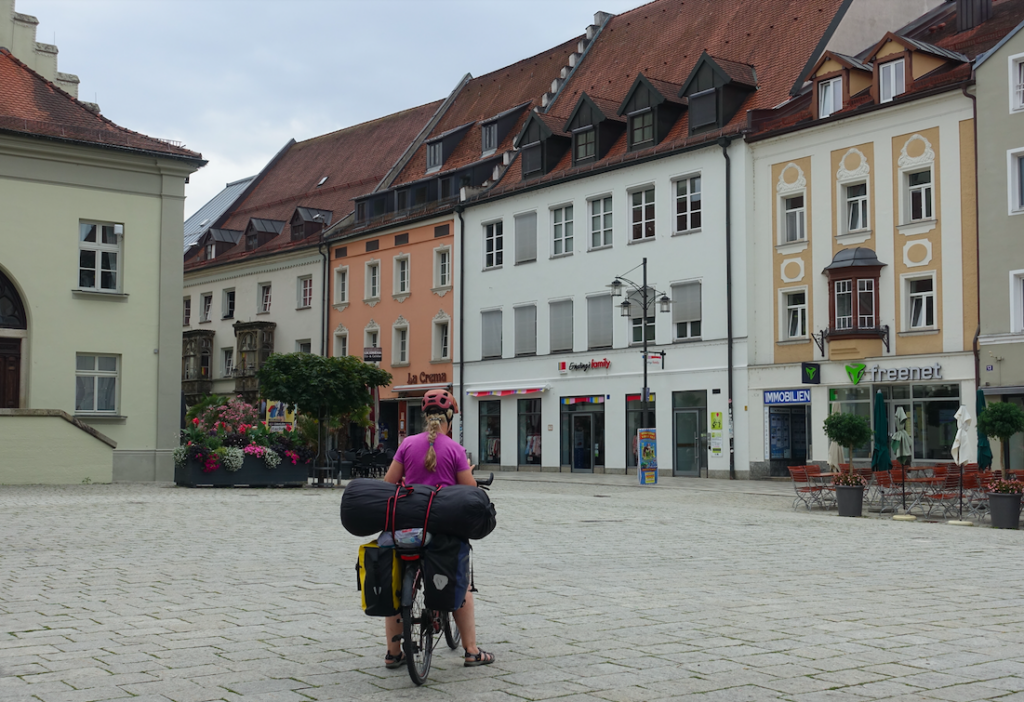 In der Innenstadt von Deggendorf