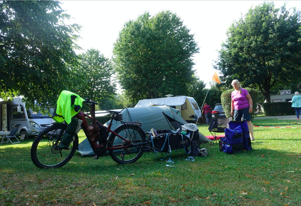 Auf dem Campingplatz Neßlbach ist wieder eitel Sonnenschein