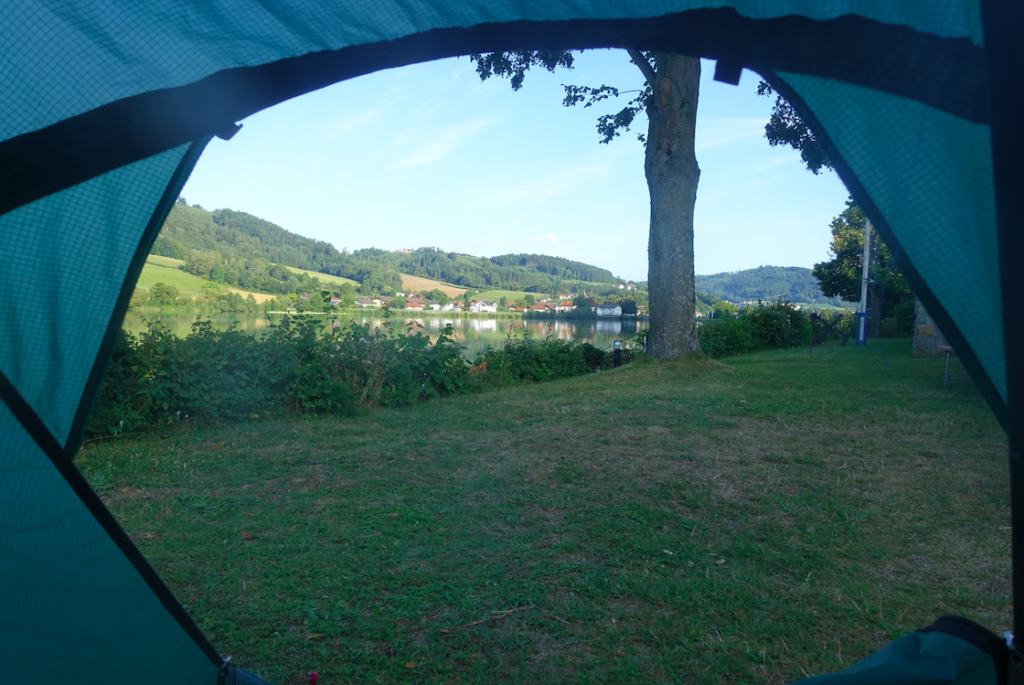 Blick aus dem Zelt an der Kohlbachmühle