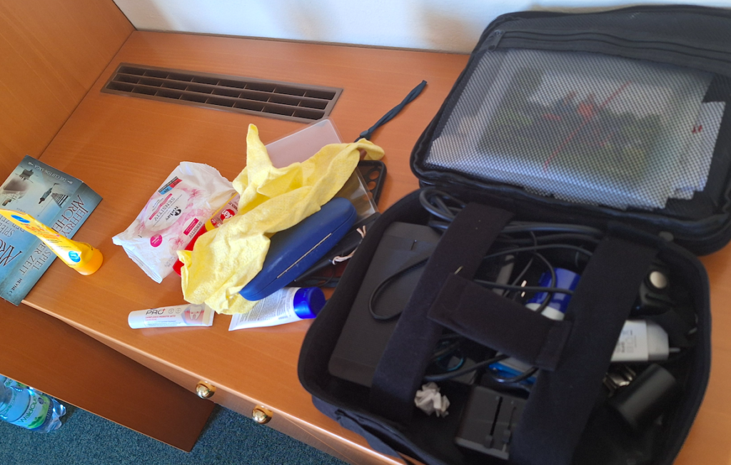 Elektronik im Rucksack auf Lapplandtouren = 0 g. Jetzt auf der Radtour = 2,5 kg!