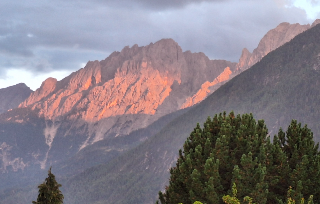 Doch es entsteht ein fantastisches Alpenglühen …