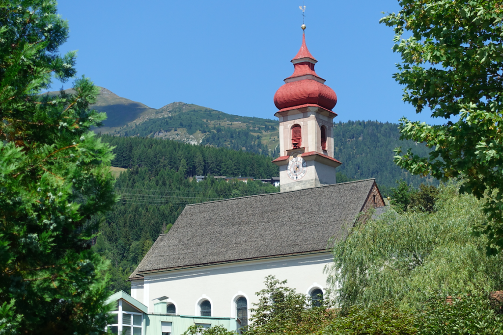 Kirchen ohne Ende – und in den verschiedensten Baustilen