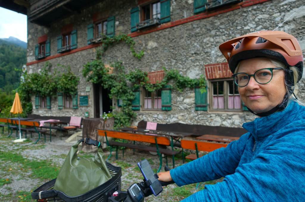 Abschied vom urigen alten Gasthaus in Flintsbach