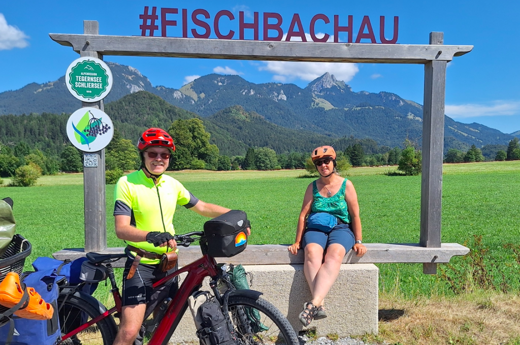 Wir mit Fenster zum Wendelsteingebirge