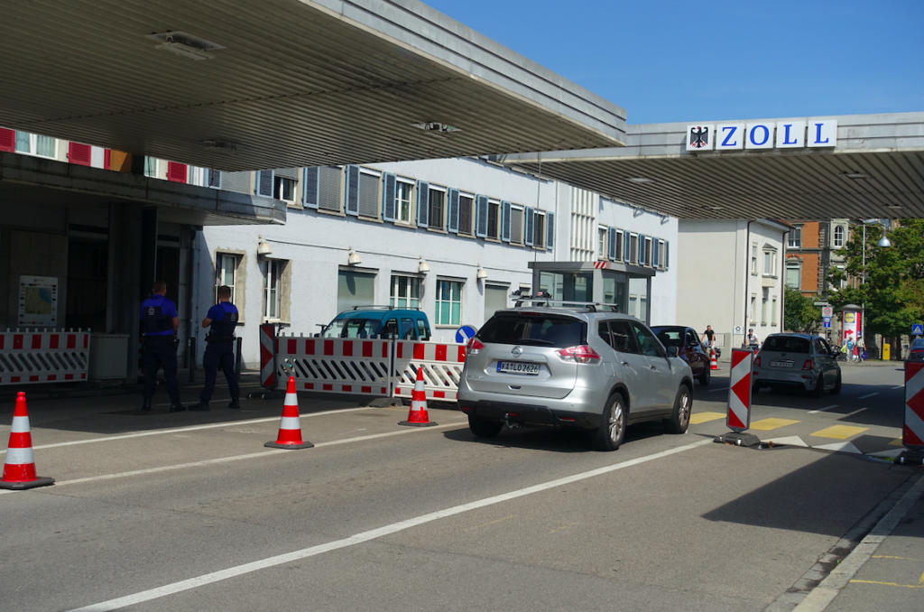 Ach ja, wir sind ja in einem Nicht-EU-Land ;)