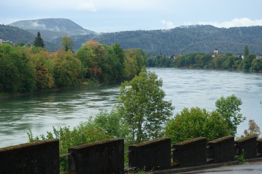 Typisch schöne Hochrheinlandschaft heute …