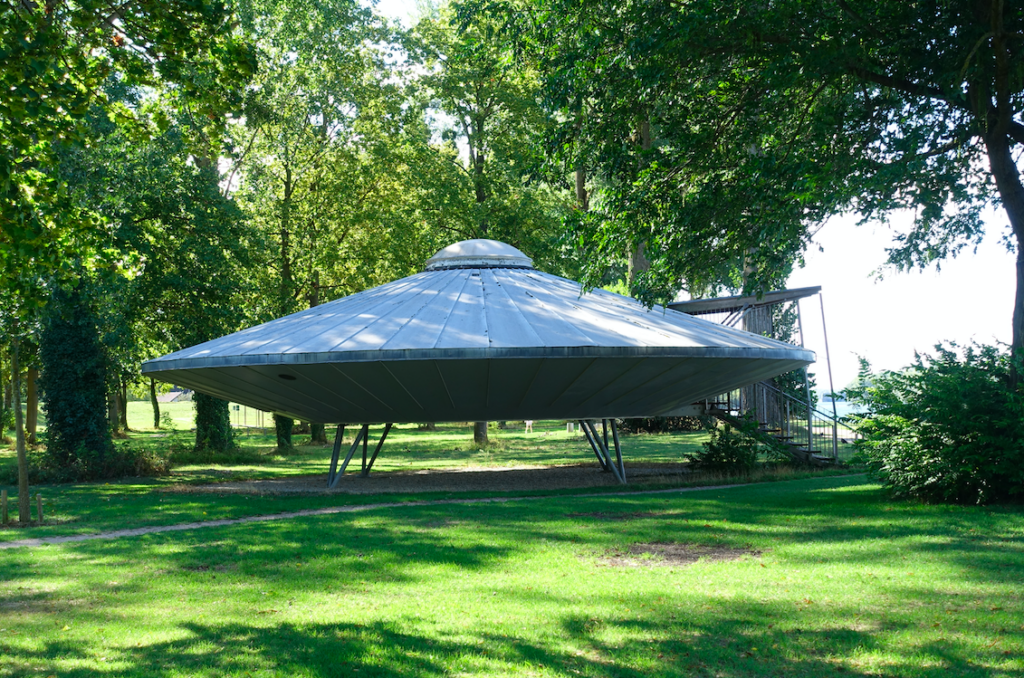 UFO in Kehl … mit regelmäßigen UFO-Veranstaltungen. Hä???