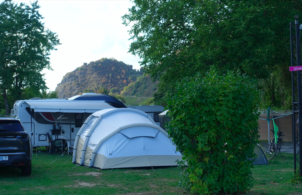 Letzter Campingplatz vor der Autobahn … äh … vor zu Hause (Leutesdorf)