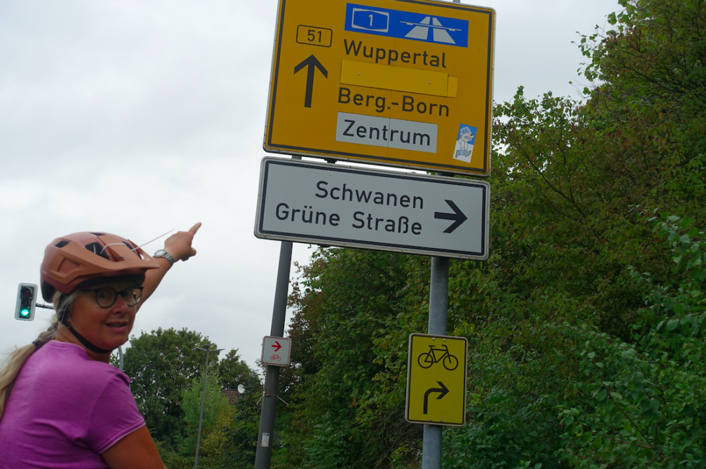 Sollen wir nicht doch die Autobahn nehmen? …